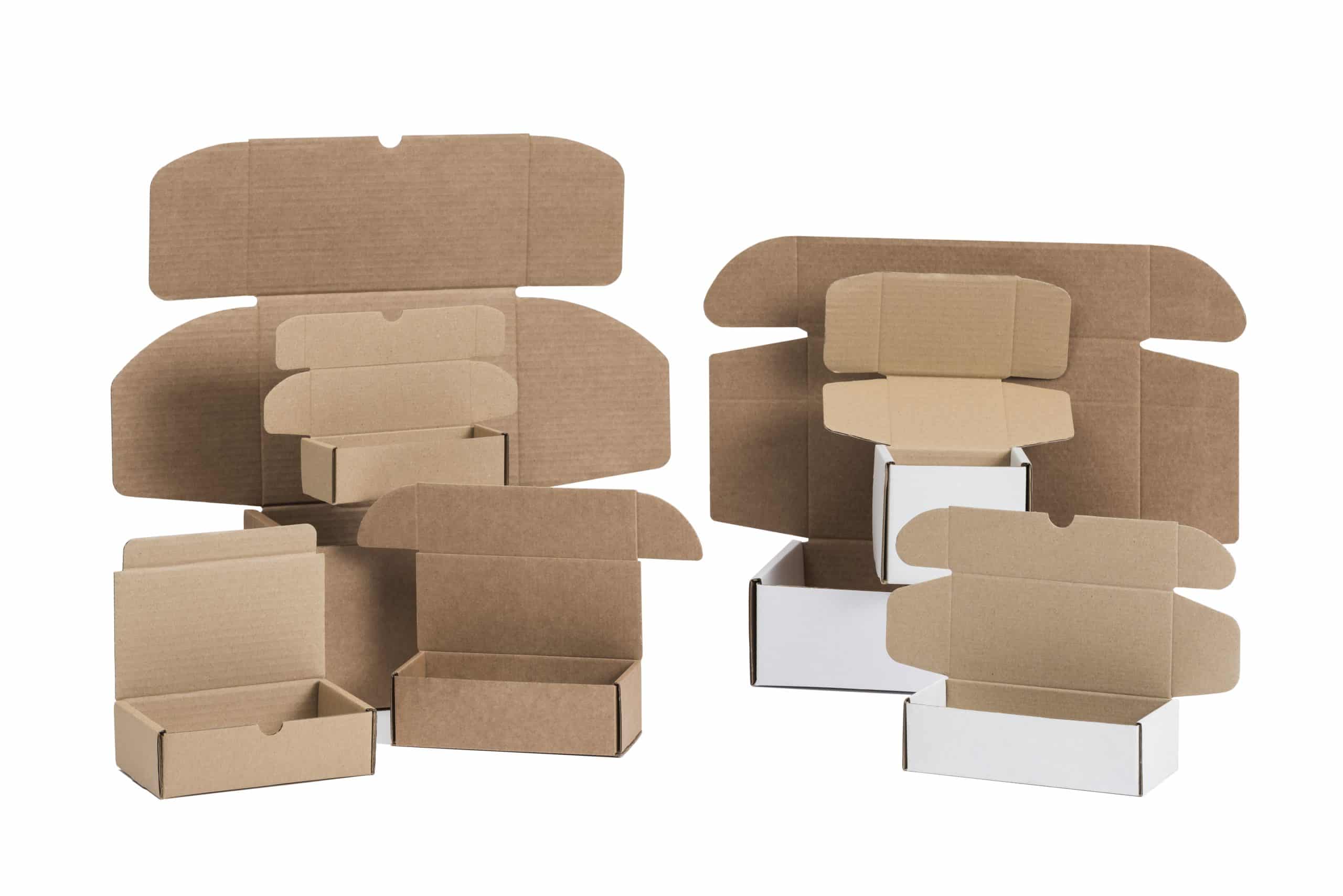 Cajas de cartón troqueladas con asas laterales para la manipulación de sus productos de manera cómoda, las realizamos bajo pedido